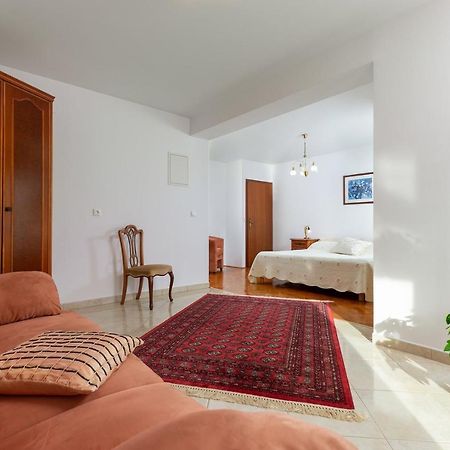 Holiday Apartment Suzana Rovinj Exterior foto
