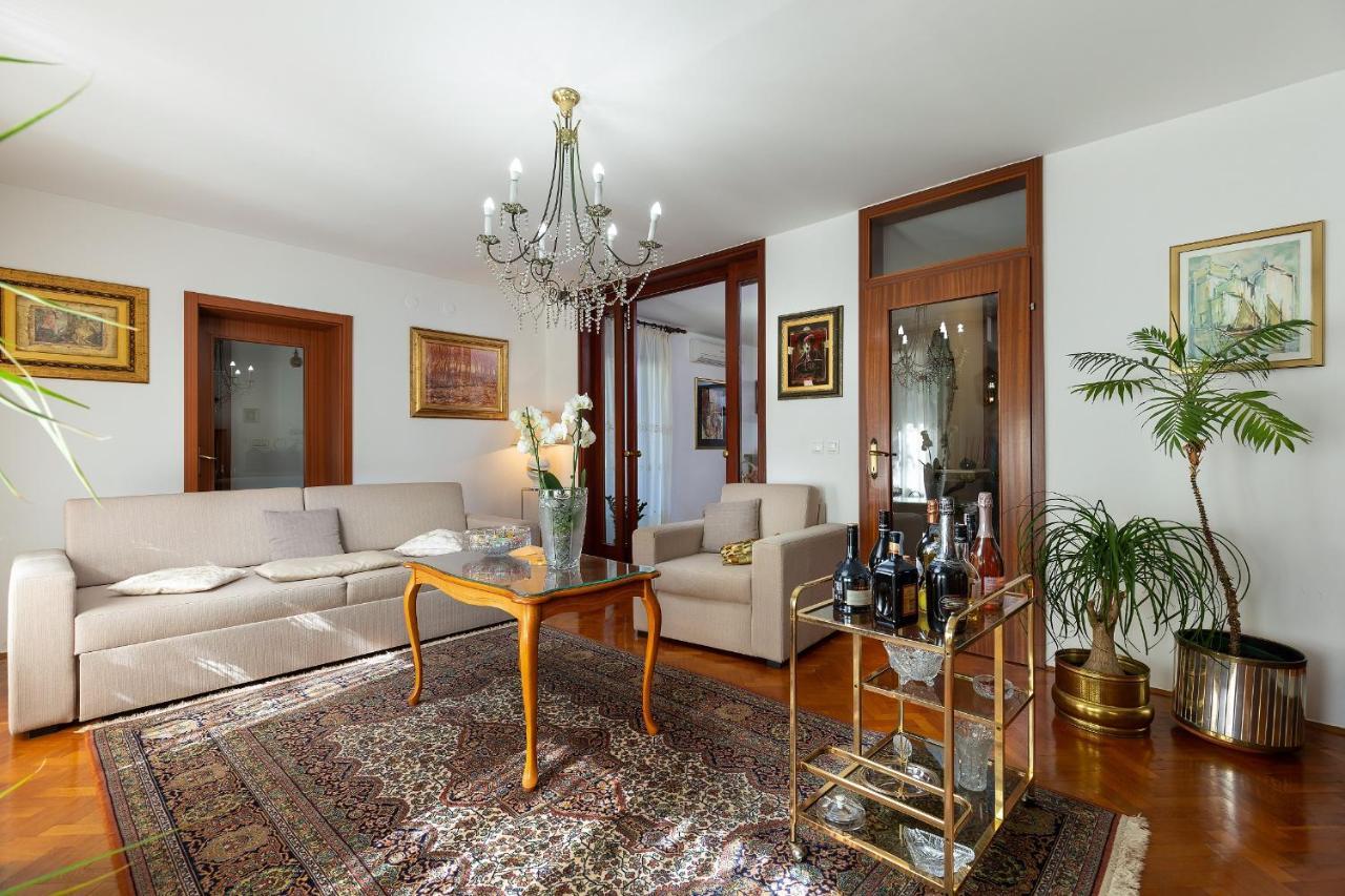 Holiday Apartment Suzana Rovinj Exterior foto