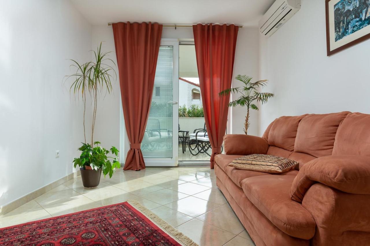 Holiday Apartment Suzana Rovinj Exterior foto